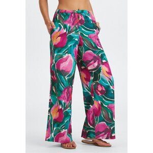Fabletics  Floral  High Rise Wide Leg. Women's Pants Size Medium